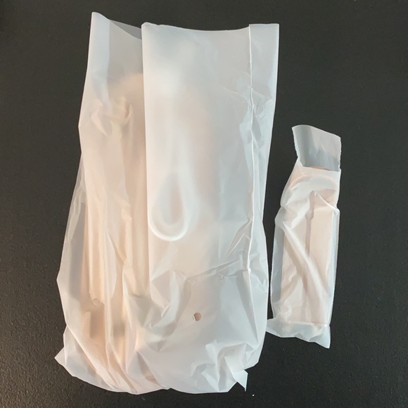 Rose 3-in-1 Wireless Charging Station w/USB Cable—Samsung or Apple - Picture 5 of 5